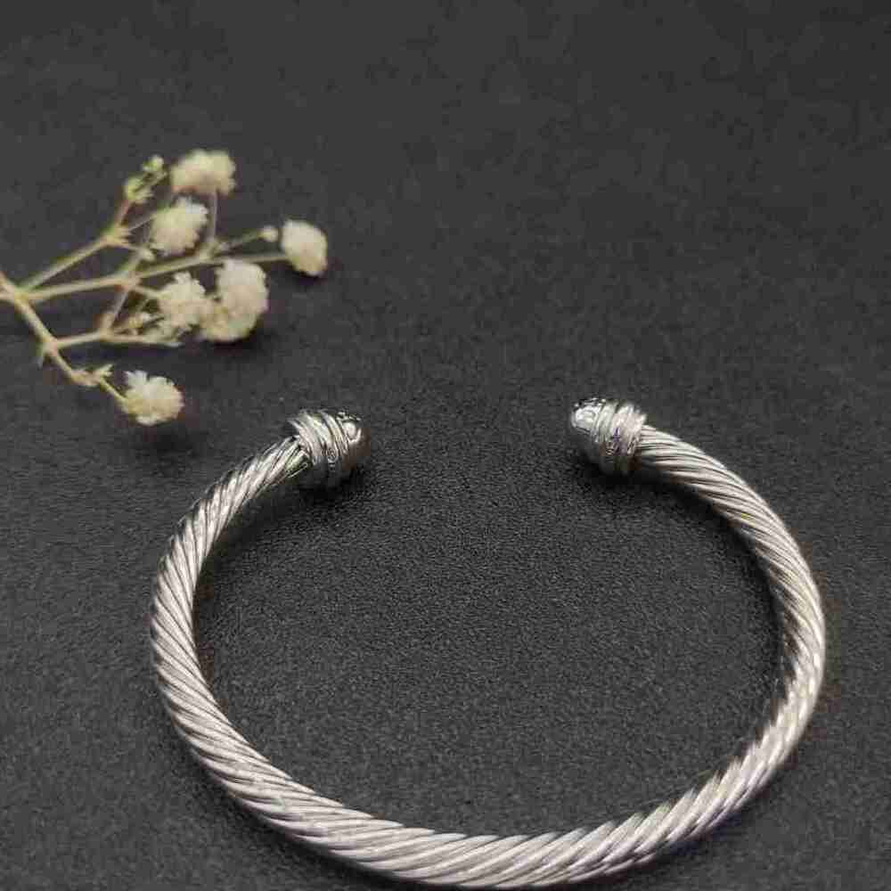 David Yurman Cable Classic Cuff Bracelet Pave Diamond Tip Silver Tone Unisex - Picture 4 of 5